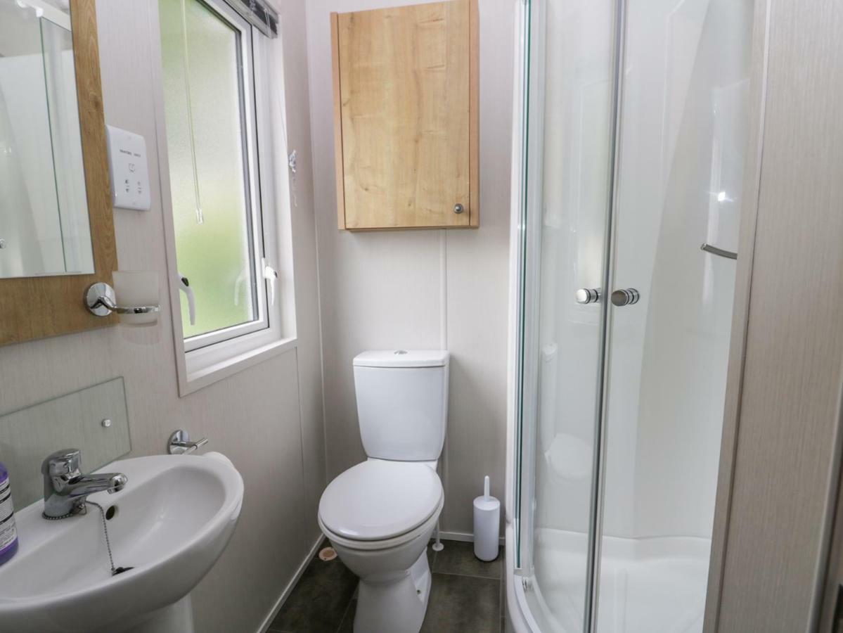 Cayton Pines Holiday home *